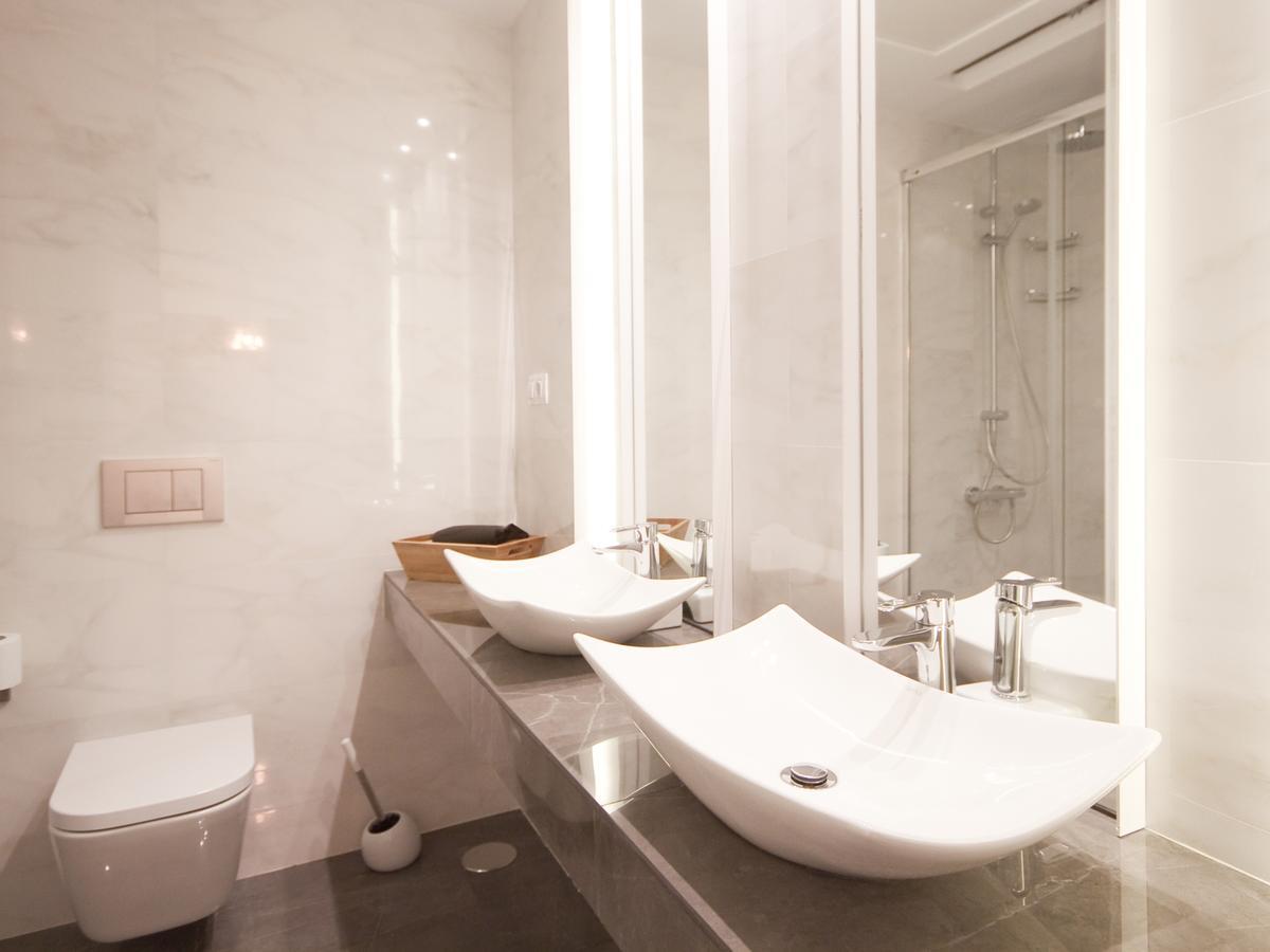 Apartamento Nuevo Y De Lujo En Puerta Del Sol มาดริด ภายนอก รูปภาพ