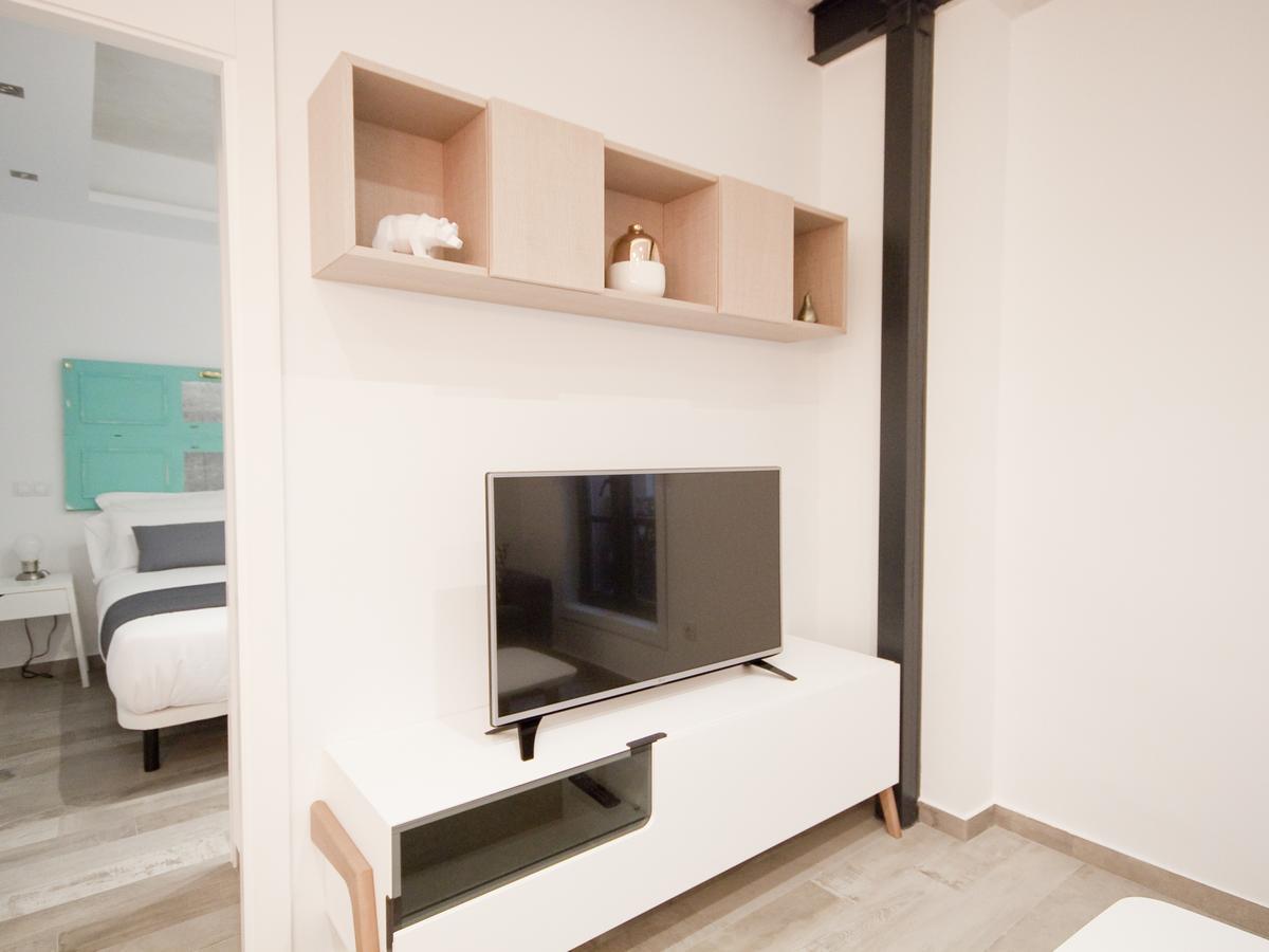 Apartamento Nuevo Y De Lujo En Puerta Del Sol มาดริด ภายนอก รูปภาพ