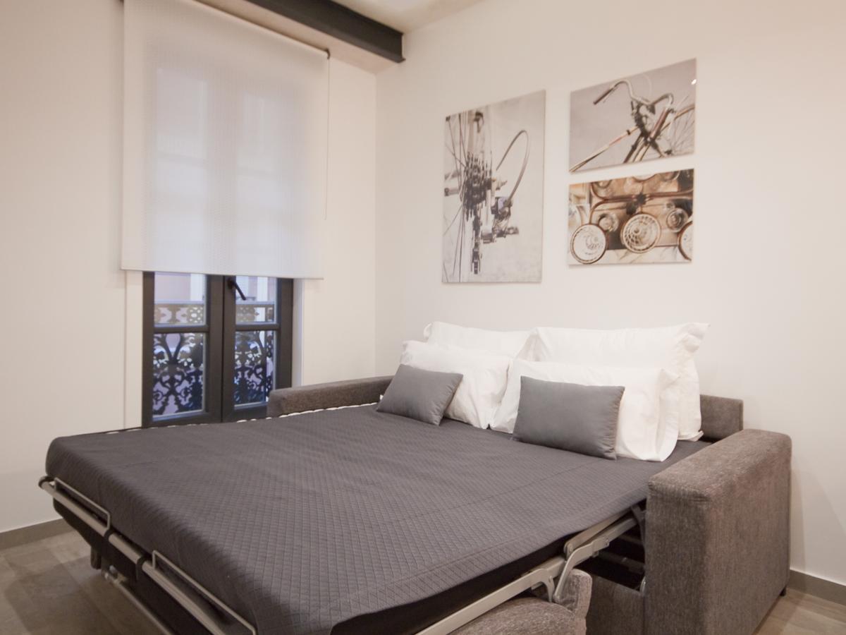 Apartamento Nuevo Y De Lujo En Puerta Del Sol มาดริด ภายนอก รูปภาพ